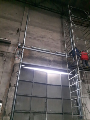 USI DE GARAJ SECTIONALE INDUSTRIALE CU SISTEM DE CULISARE FVL ( FULL VERTICAL )